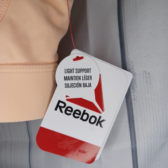 Reebok sports bra NWT - Picture 5 of 10